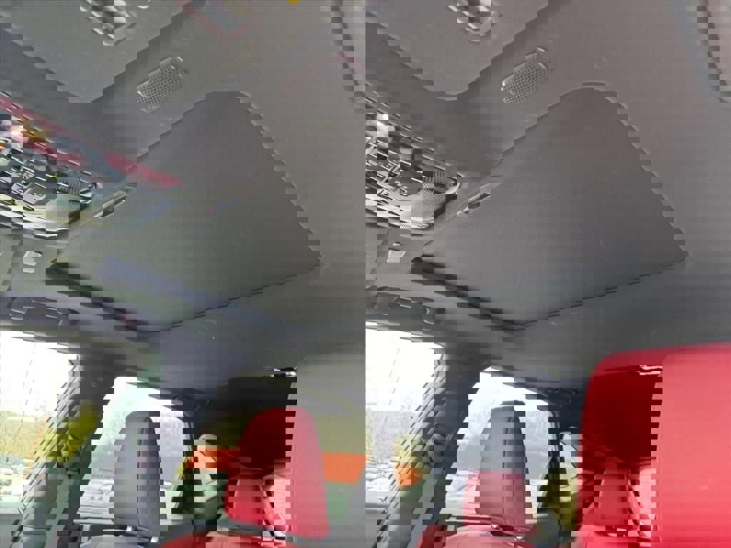 Used 2025 Lexus NX 250 FWD w/ Towing Package (2000 Lbs) image 16