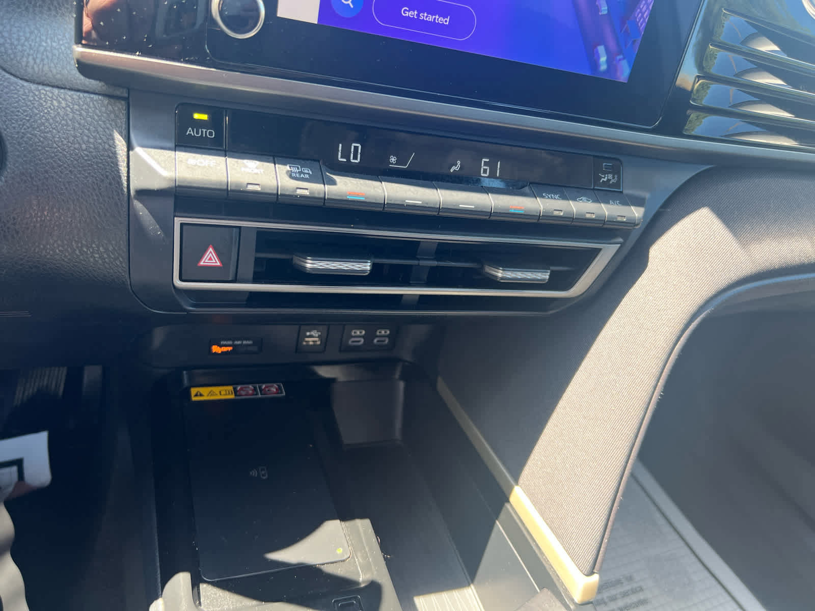 Used 2025 Toyota Camry LE FWD image 19
