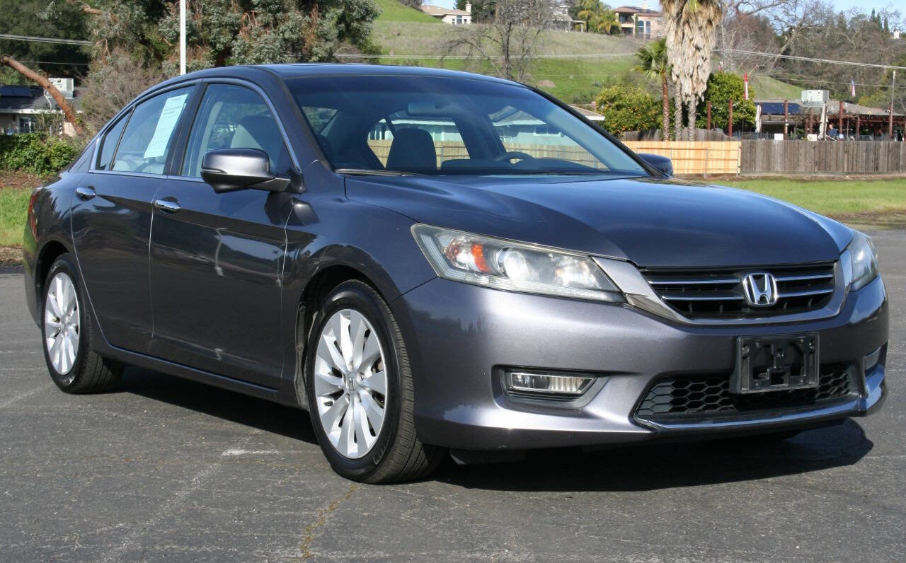 Used 2013 Honda Accord EX image 2