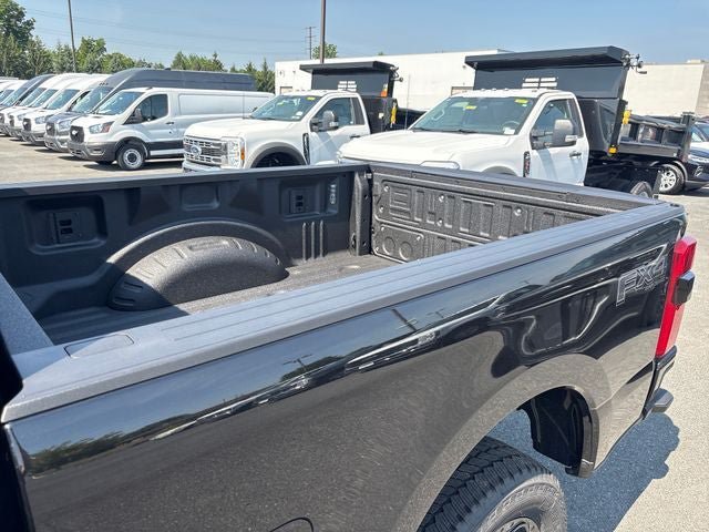 New 2026 Ford F250 Lariat w/ Black Appearance Package AWD/4WD image 10