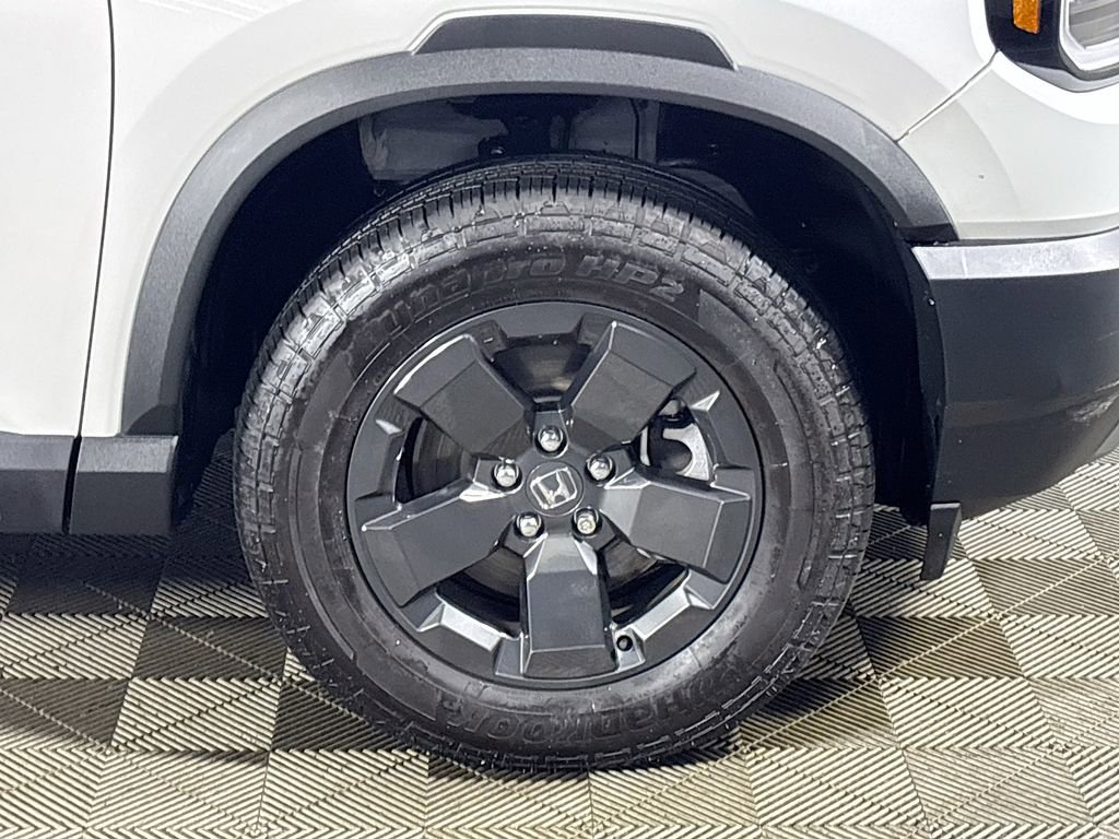 Certified 2026 Honda Passport RTL image 24