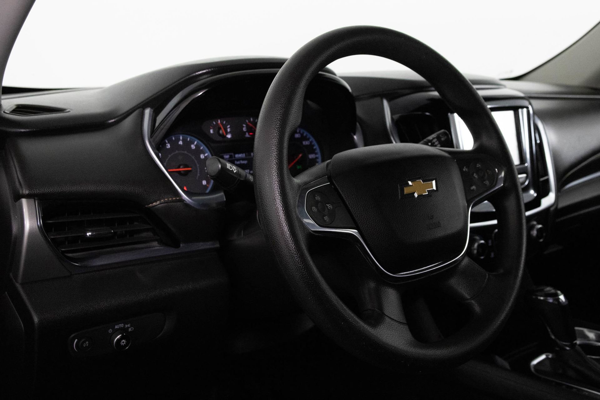 Used 2019 Chevrolet Traverse LS image 30