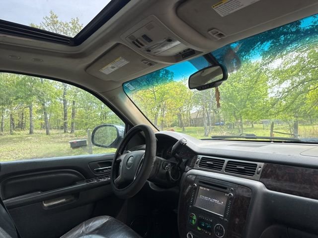 Used 2012 GMC Yukon Denali image 18