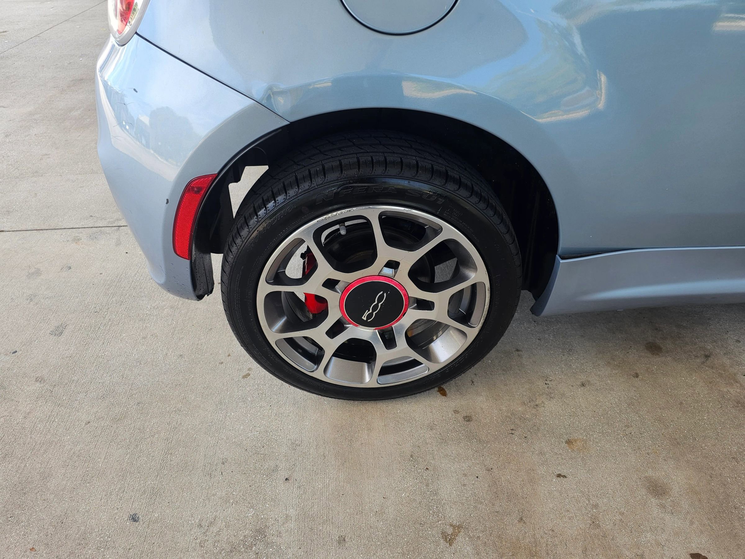 Used 2013 FIAT 500 Sport image 35