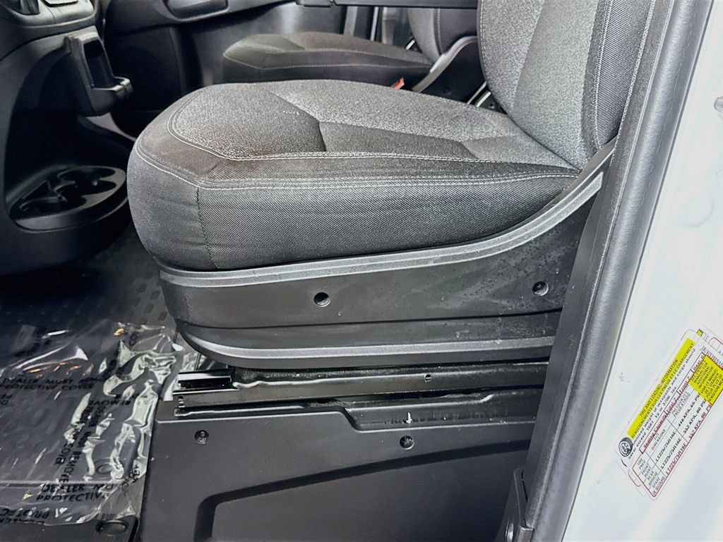 Used 2025 RAM ProMaster 2500 w/ U-Haul Equipment Group FWD image 22