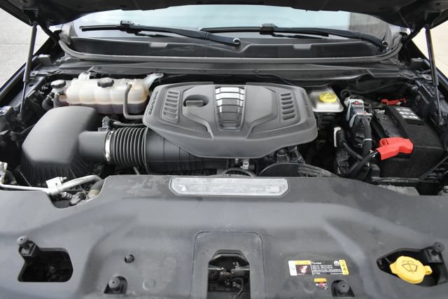Used 2024 Jeep Wagoneer Series II AWD/4WD image 61