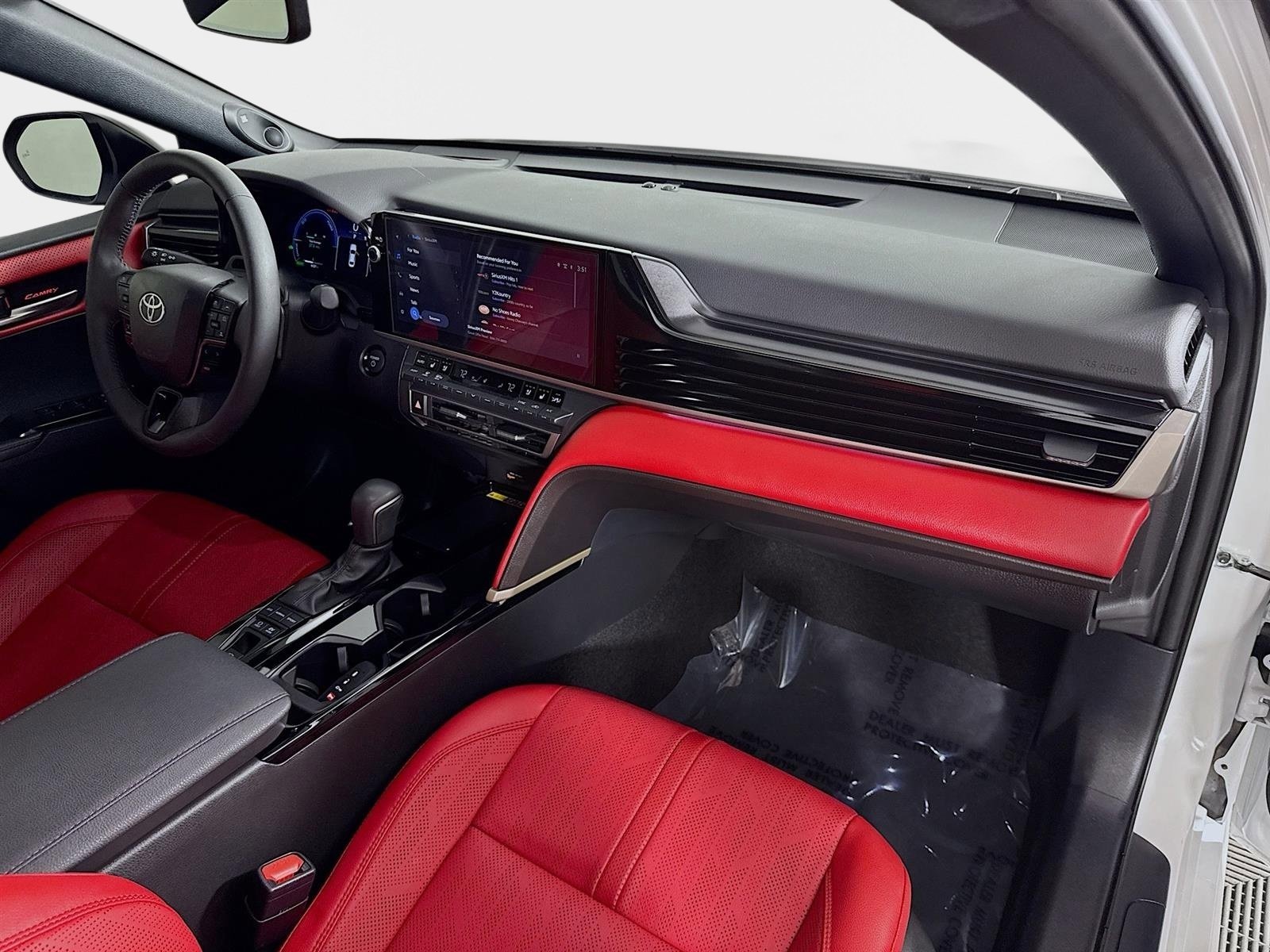 Used 2025 Toyota Camry XSE w/ Premium Plus Package image 30