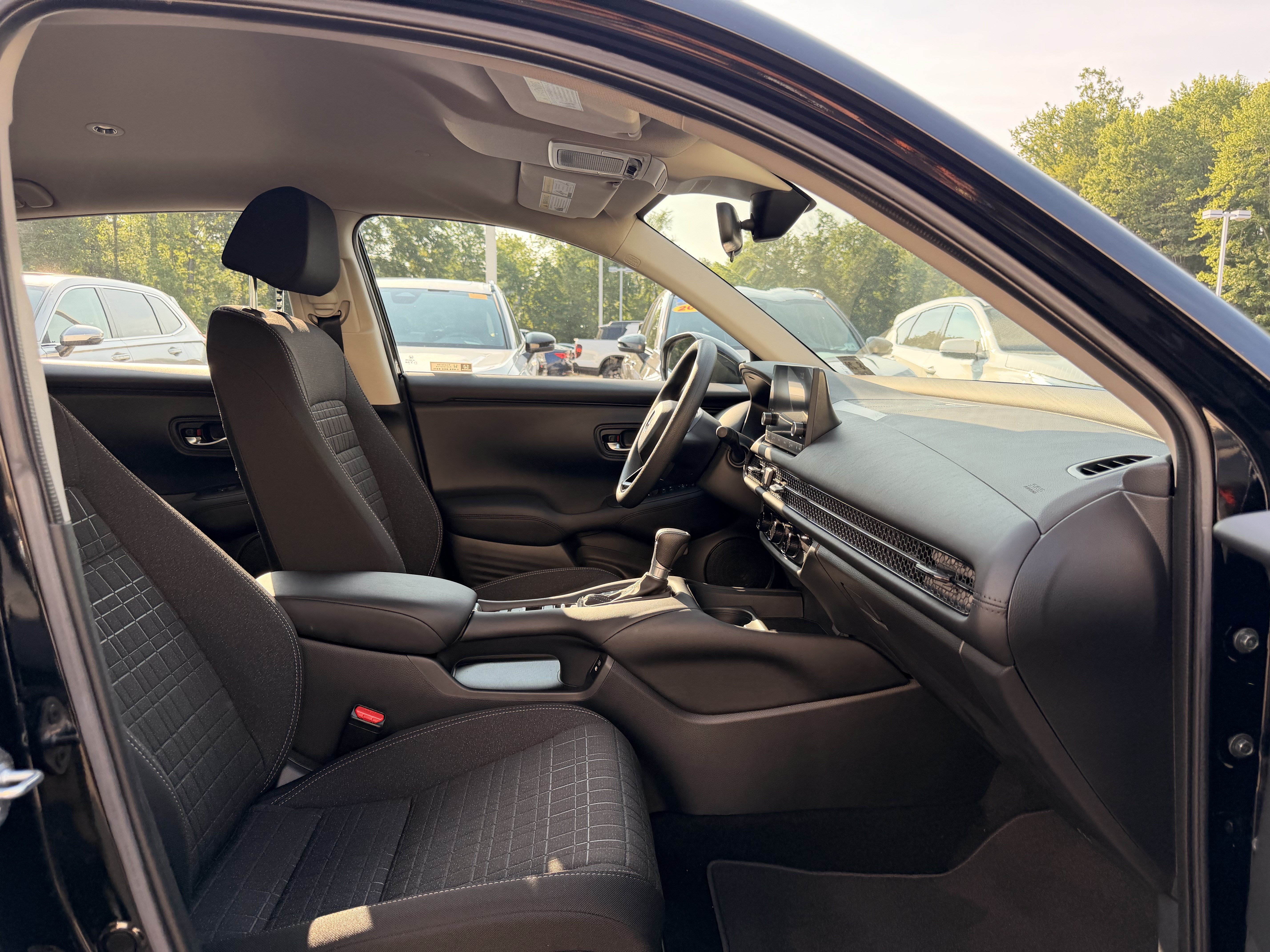 Certified 2024 Honda HR-V LX image 15