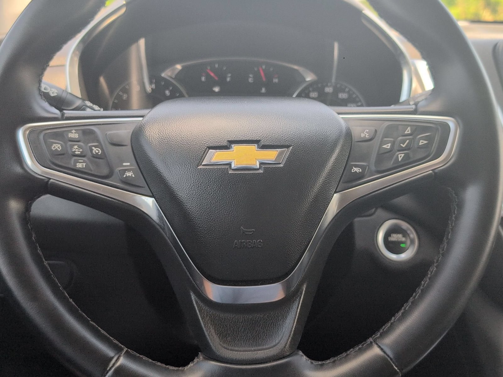 Used 2024 Chevrolet Equinox LT AWD/4WD image 12