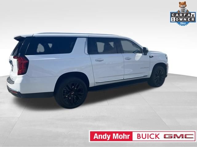 Used 2023 GMC Yukon XL SLT w/ SLT Premium Package AWD/4WD image 16