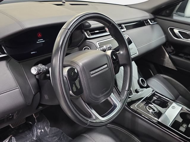 Used 2018 Land Rover Range Rover Velar R-Dynamic SE AWD/4WD image 14