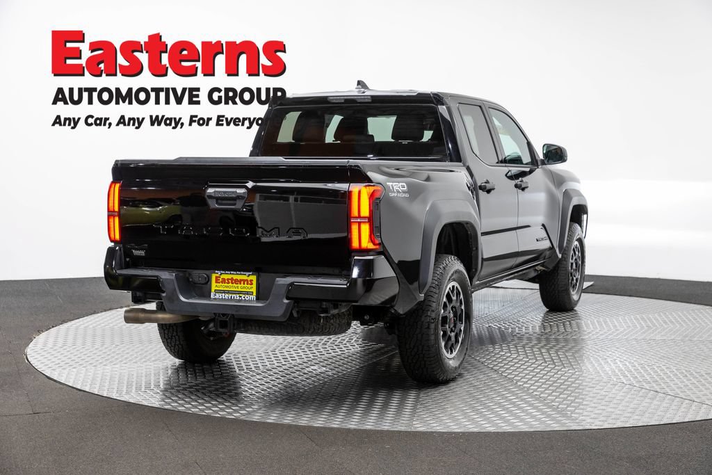 Used 2026 Toyota Tacoma TRD Off-Road AWD/4WD image 5
