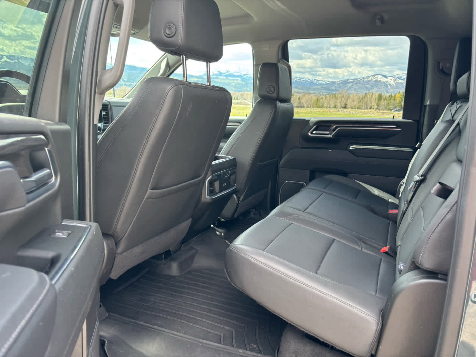 Used 2025 Chevrolet Silverado 3500 LTZ w/ Trail Boss Package image 22