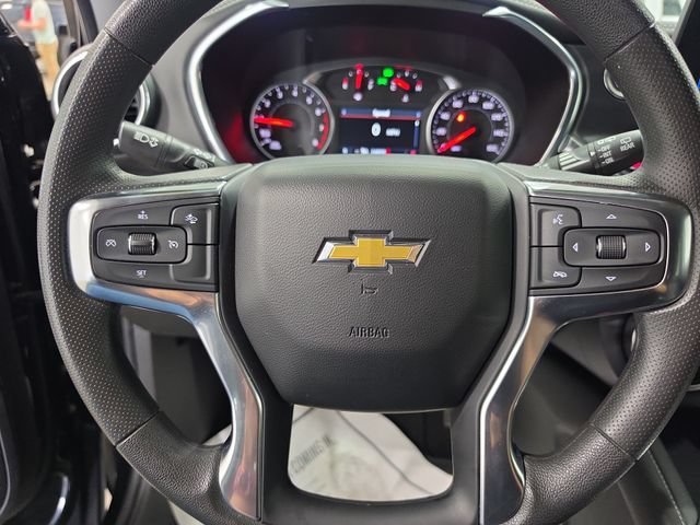 Used 2025 Chevrolet Blazer LT AWD/4WD image 18