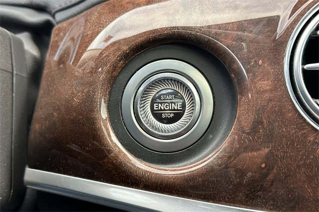 Used 2018 Mercedes-Benz S 560 Sedan image 27