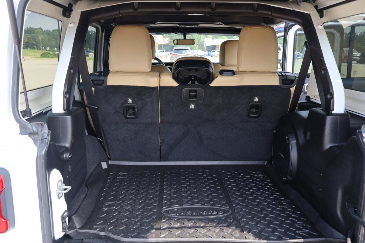 Used 2018 Jeep Wrangler Unlimited Rubicon AWD/4WD image 13