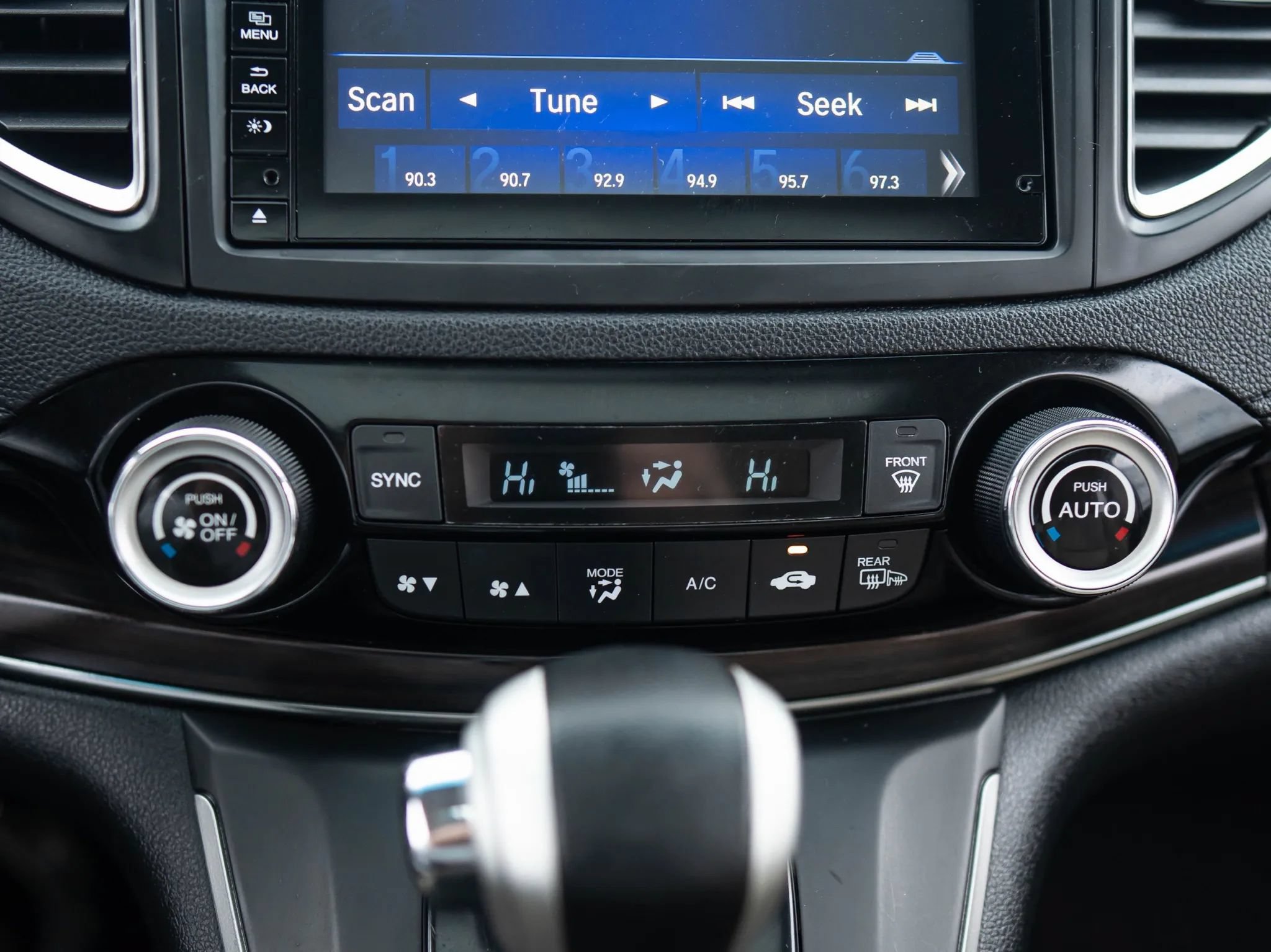Used 2016 Honda CR-V EX-L image 31