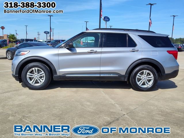 Certified 2023 Ford Explorer XLT image 3