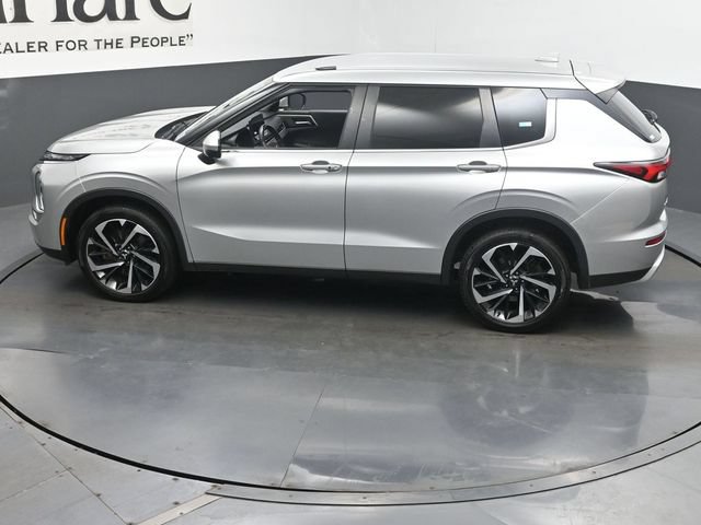 Used 2024 Mitsubishi Outlander SE FWD image 49