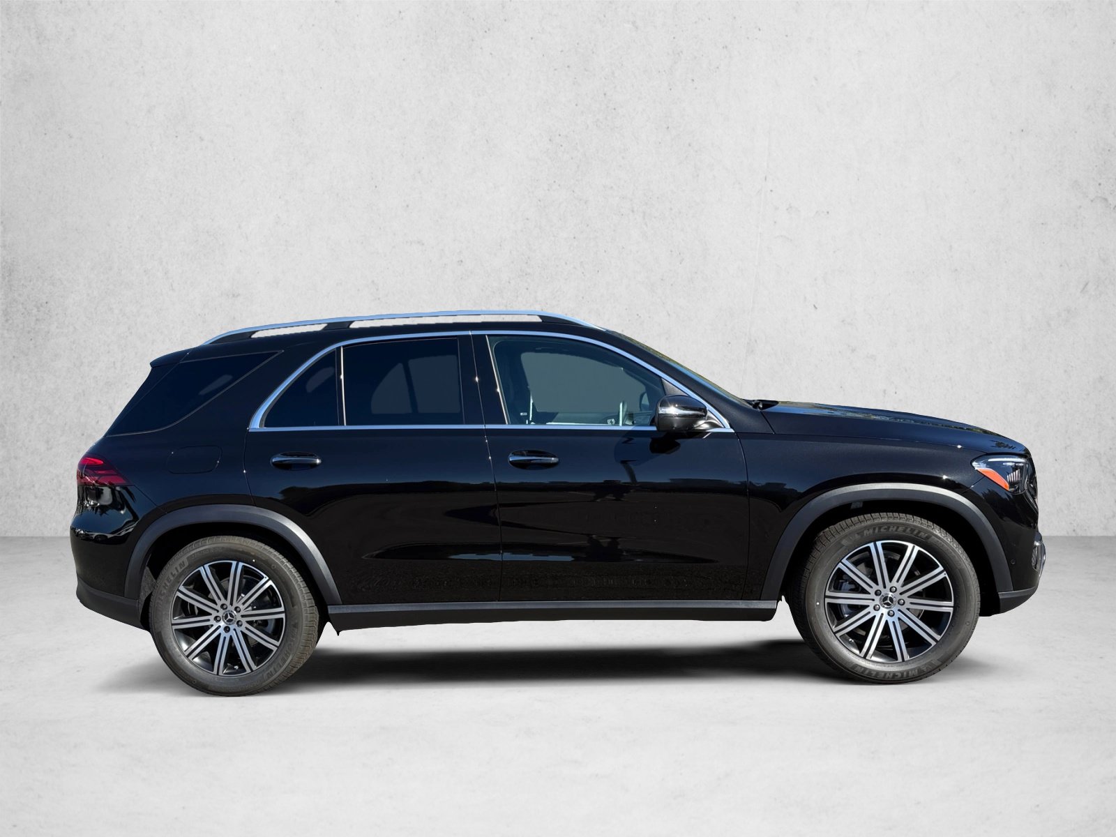 New 2026 Mercedes-Benz GLE 350 4MATIC image 4