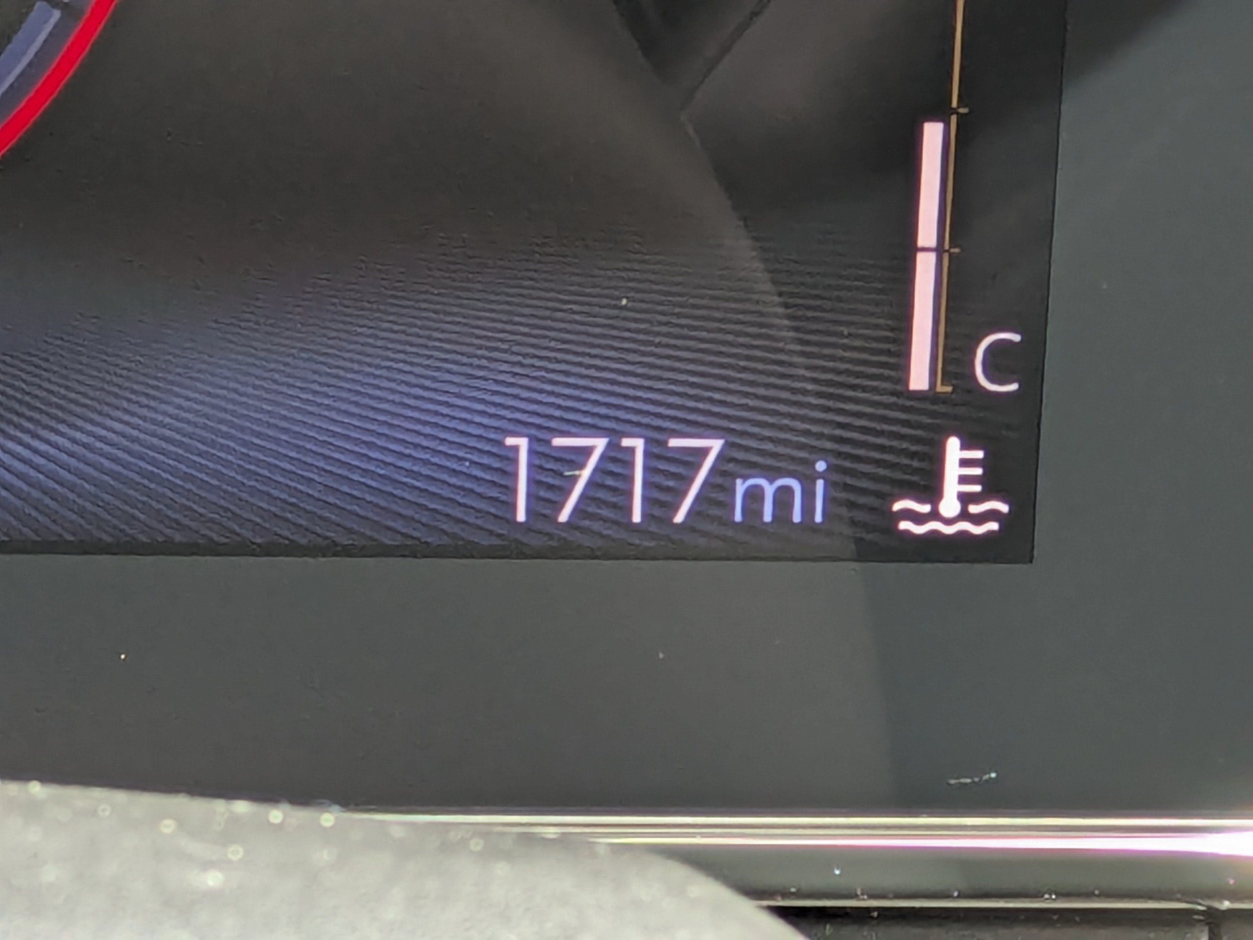 Used 2026 Chevrolet Trax ACTIV w/ Sunroof Package FWD image 28