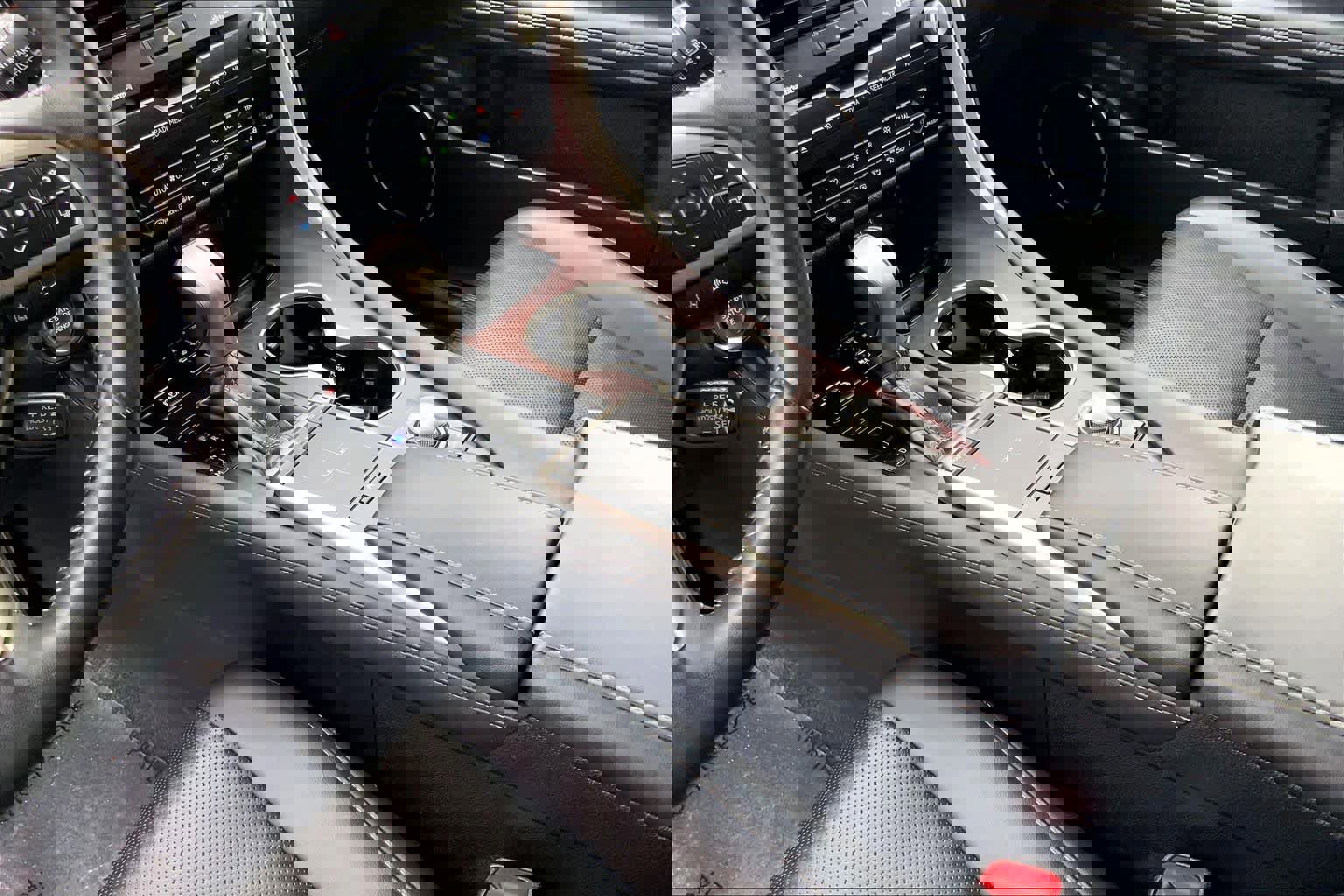 Used 2020 Lexus RX 350 AWD w/ Premium Package image 16