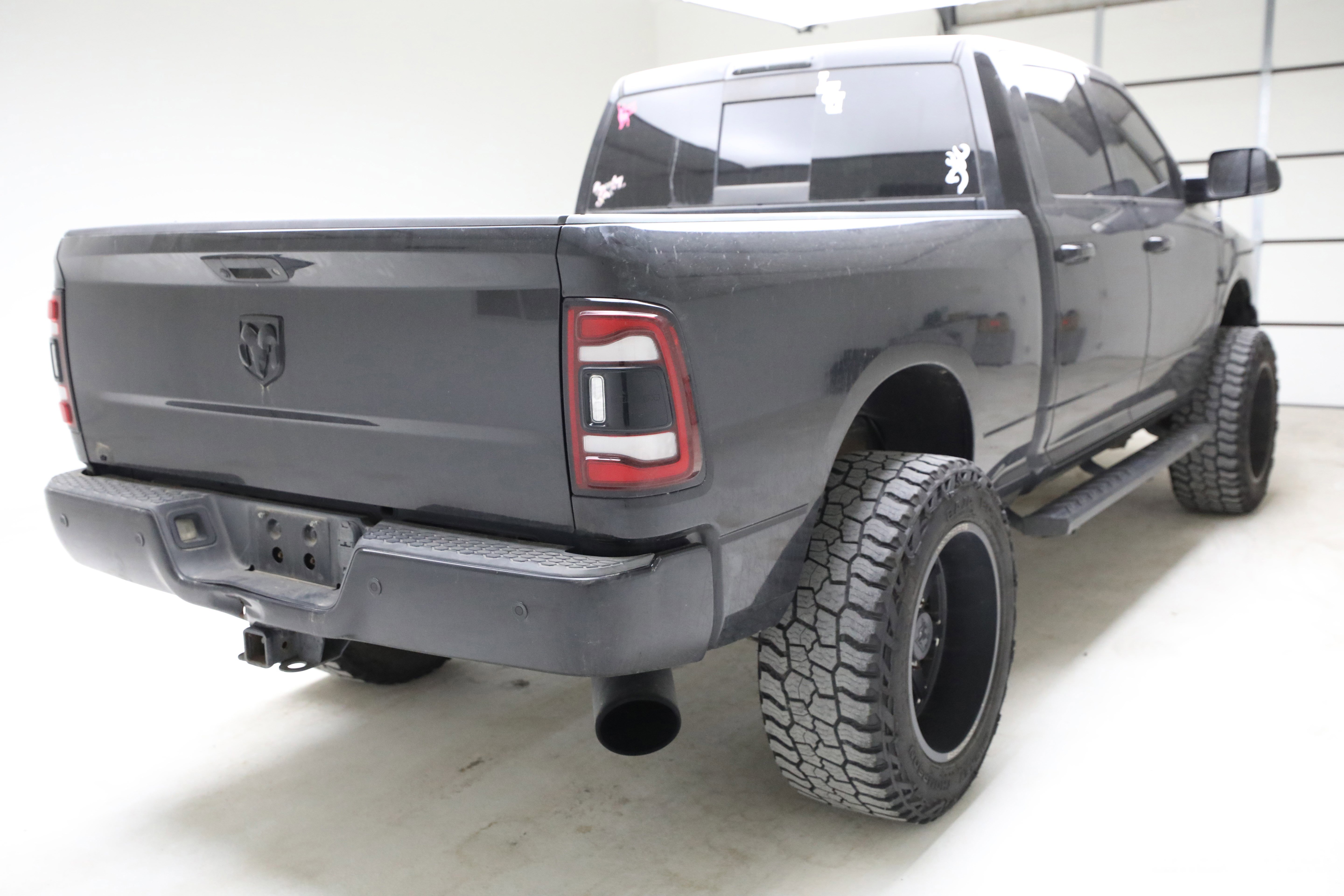 Used 2017 RAM 2500 Lone Star w/ Sport Appearance Group AWD/4WD image 4