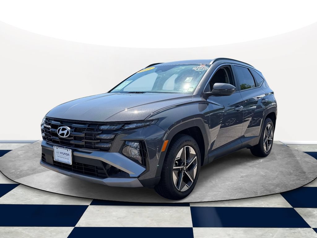 Certified 2025 Hyundai Tucson SEL AWD/4WD image 2