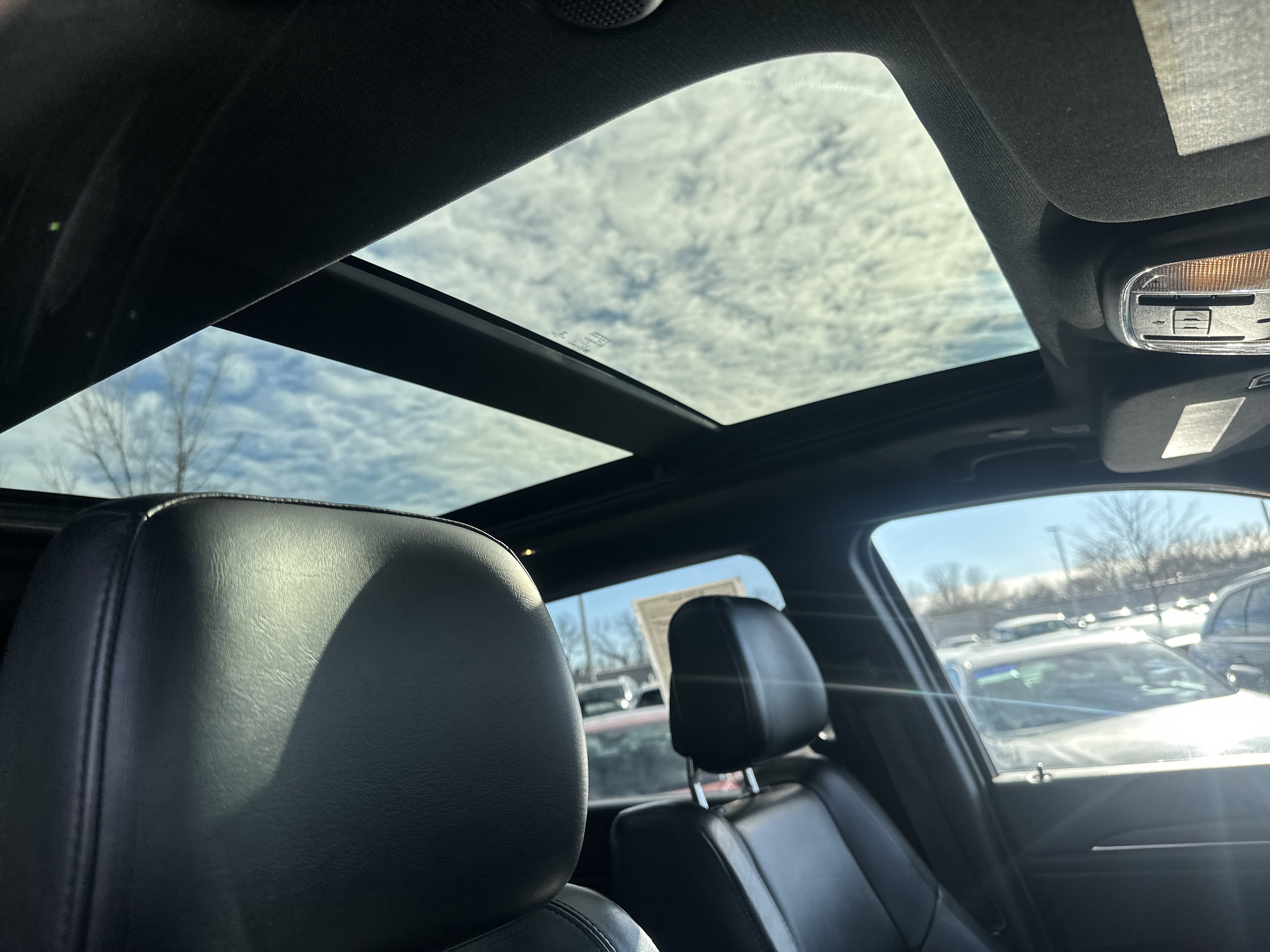 Used 2020 Jeep Grand Cherokee Limited w/ Luxury Group II image 26