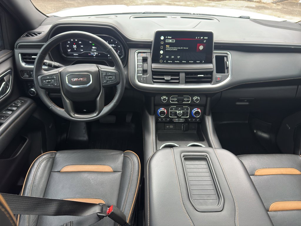 Used 2022 GMC Yukon AT4 AWD/4WD image 11