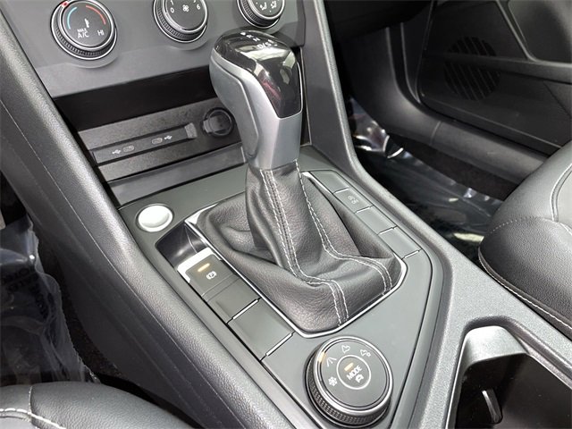 Used 2022 Volkswagen Taos SE image 26