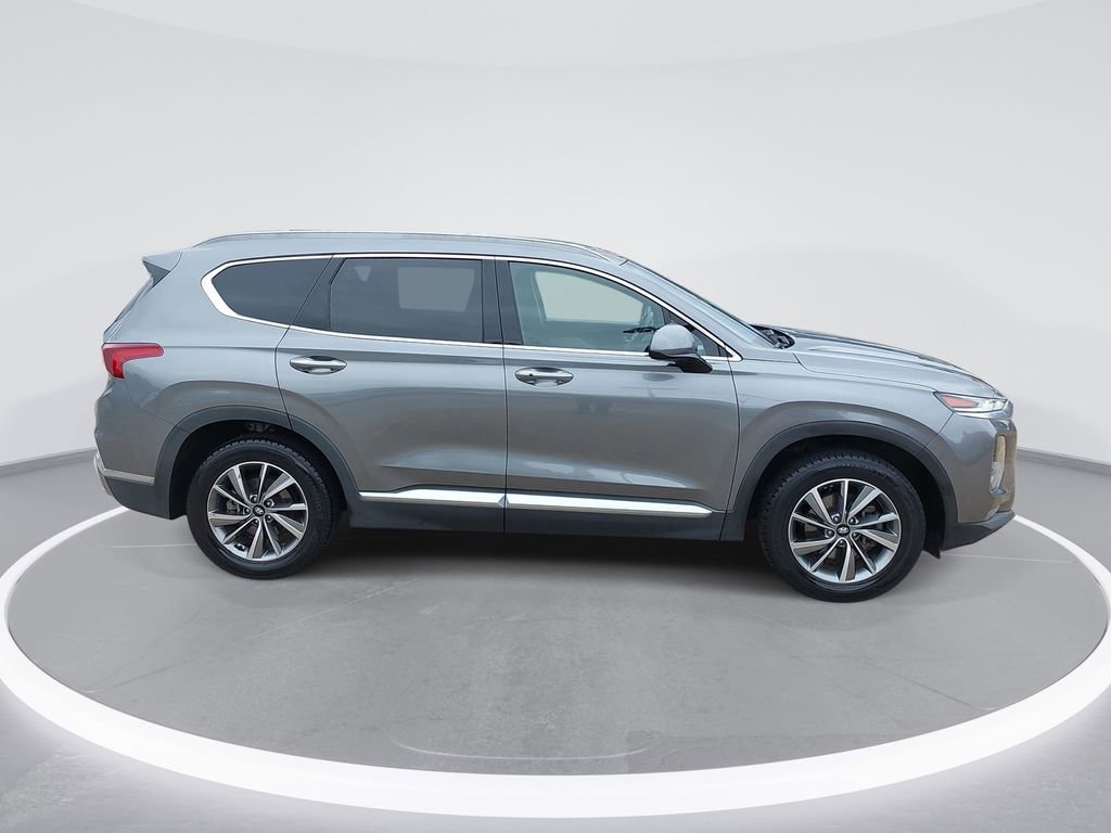 Used 2019 Hyundai Santa Fe SEL FWD image 4