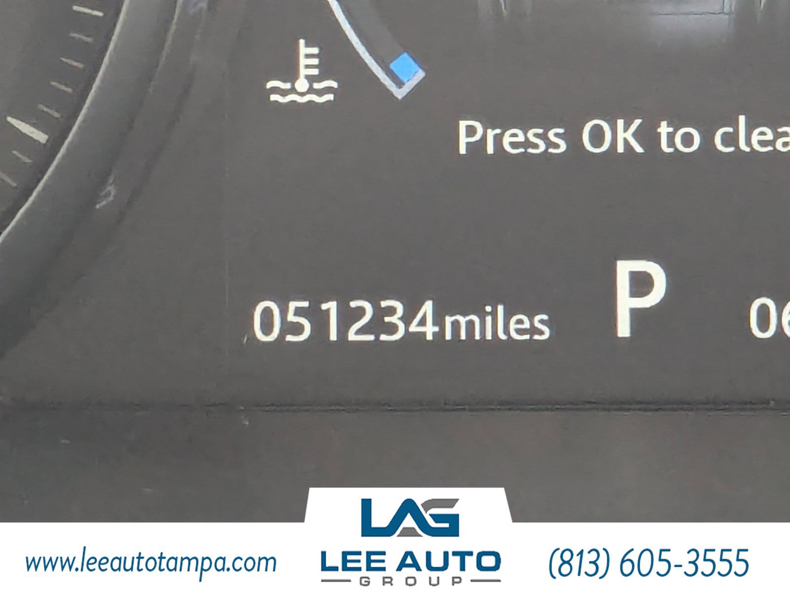 Used 2018 Jaguar E-PACE S image 25