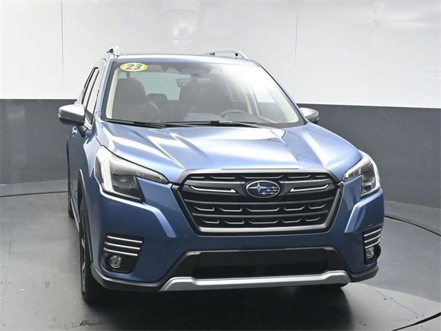 Used 2023 Subaru Forester Touring w/ Popular Package #3 image 4