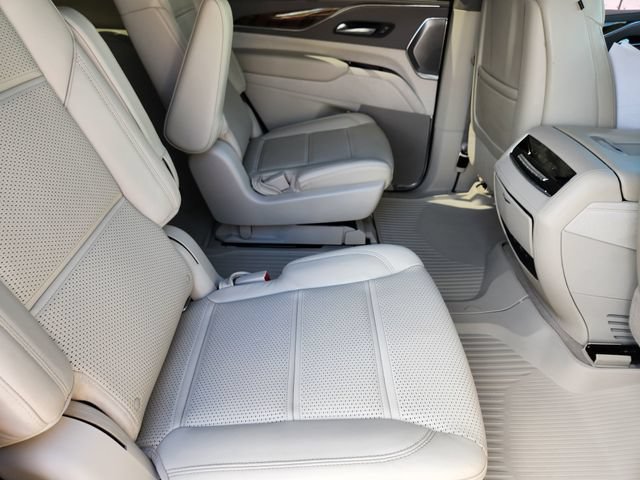 Used 2021 Cadillac Escalade Sport Platinum AWD/4WD image 23