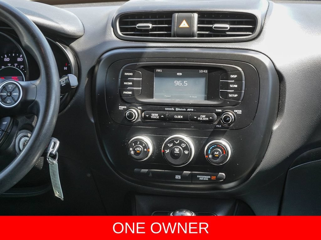 Used 2016 Kia Soul + FWD image 15