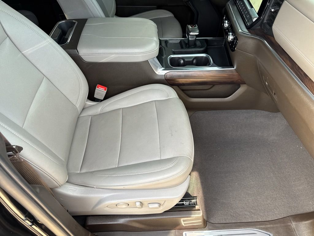 Used 2023 GMC Sierra 1500 SLT image 19