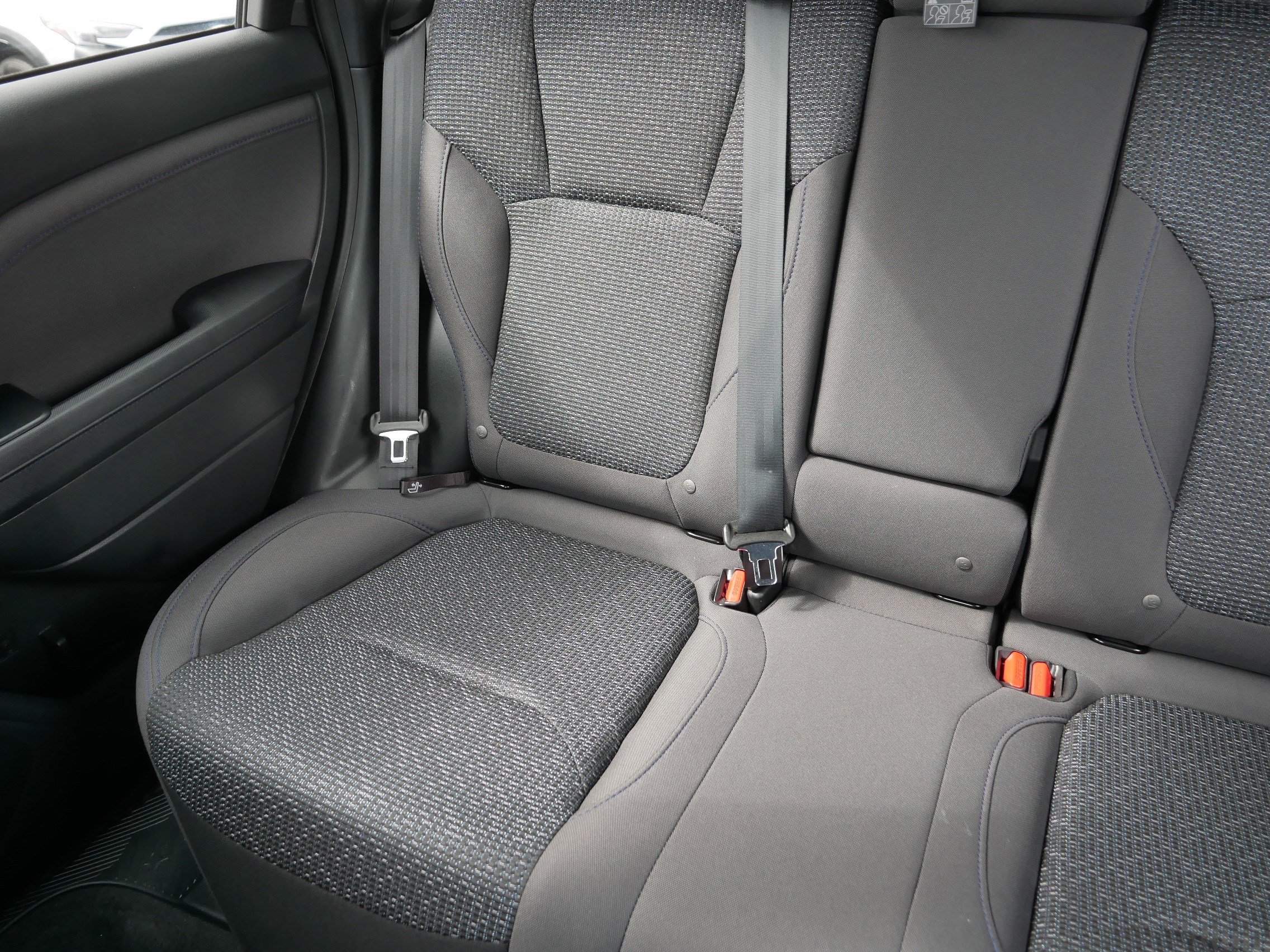 Certified 2025 Subaru Forester Premium AWD/4WD image 12