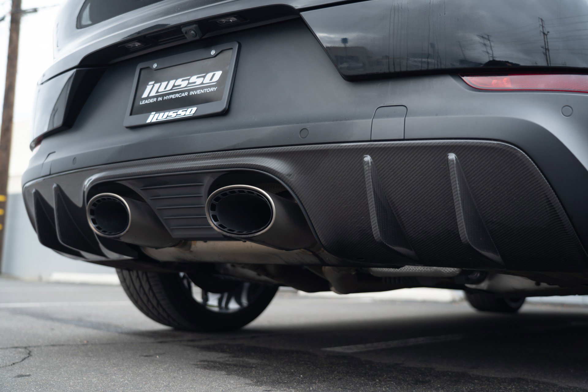 Used 2023 Porsche Cayenne Turbo GT image 32