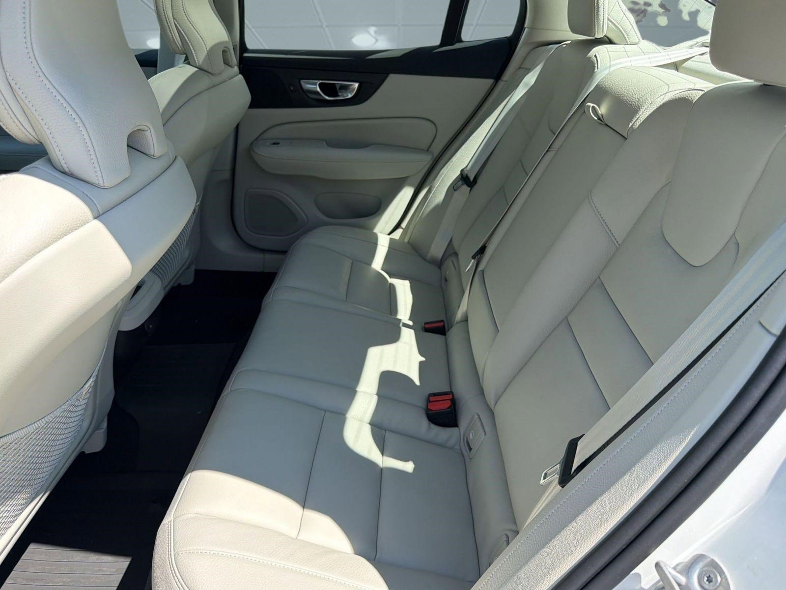 Used 2024 Volvo S60 B5 Plus w/ Climate Package FWD image 14