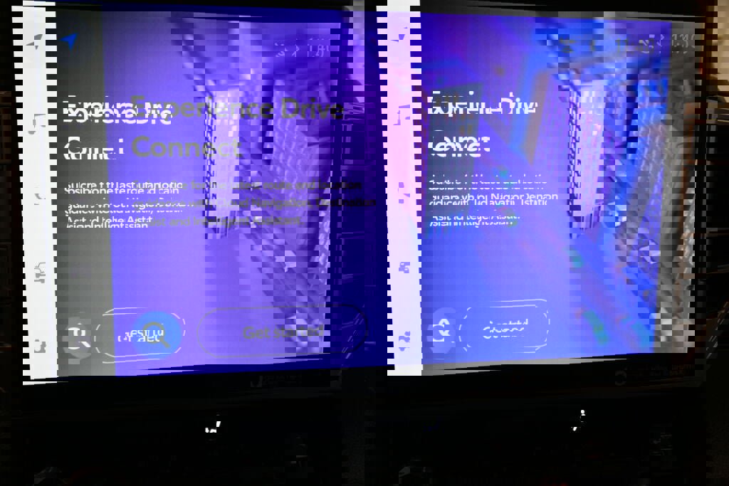 Used 2022 Toyota Tundra SR5 w/ SR5 Premium Package image 14