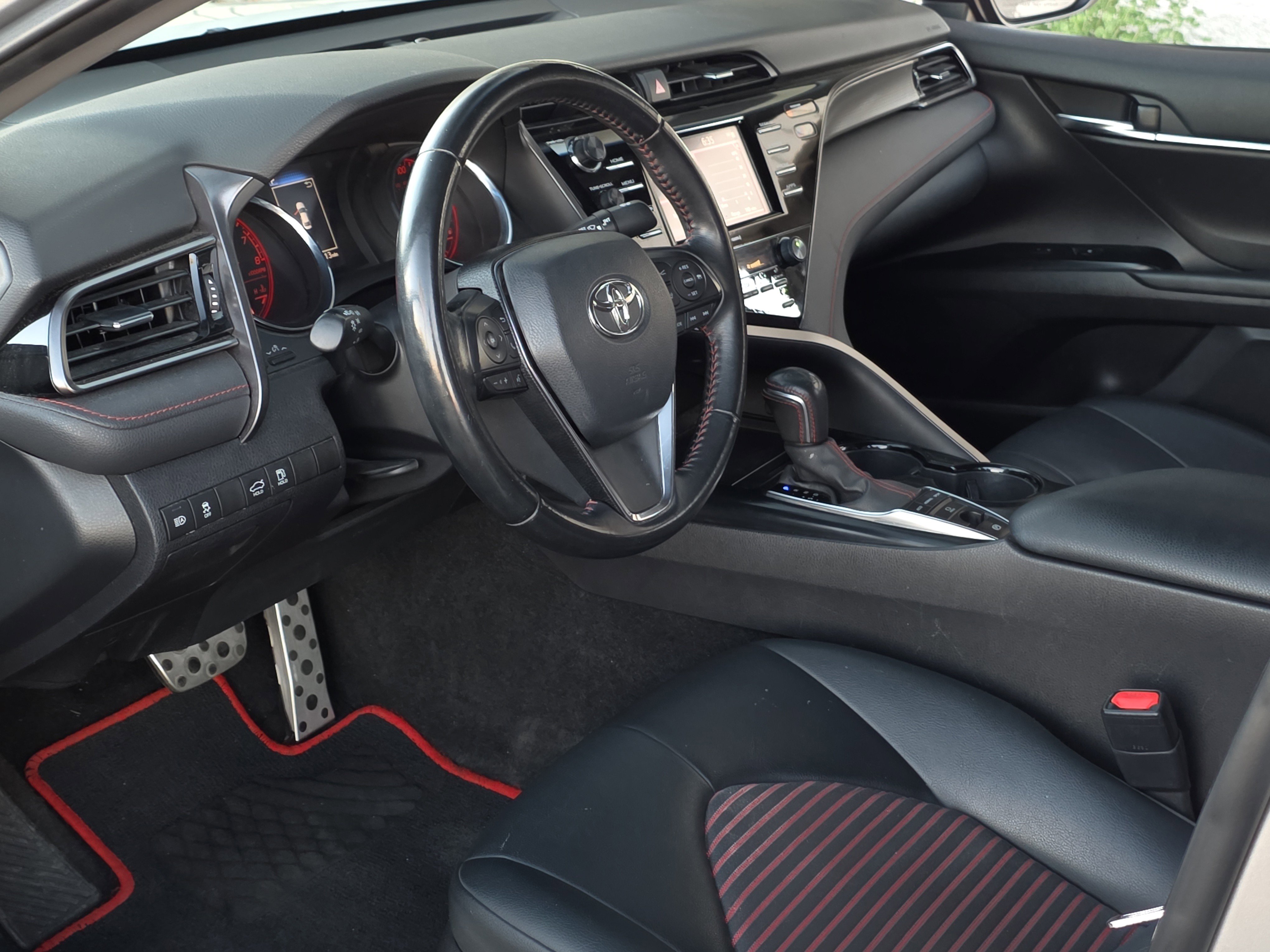 Used 2020 Toyota Camry TRD image 11