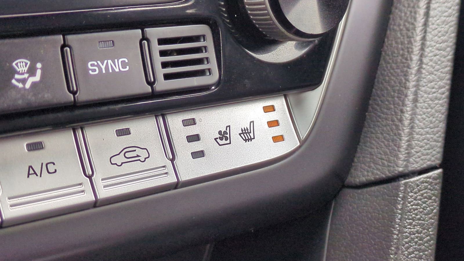 Used 2018 Hyundai Sonata Limited w/ Cargo Package image 36