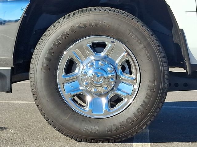 Used 2024 RAM 2500 Tradesman w/ Chrome Appearance Group image 8