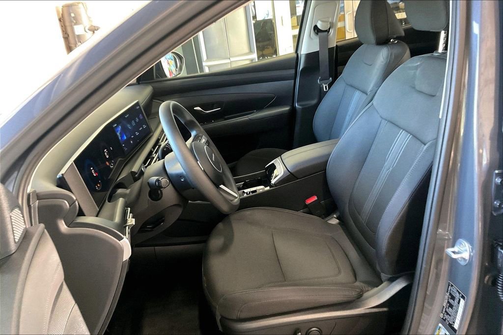 Used 2026 Hyundai Tucson SEL image 3