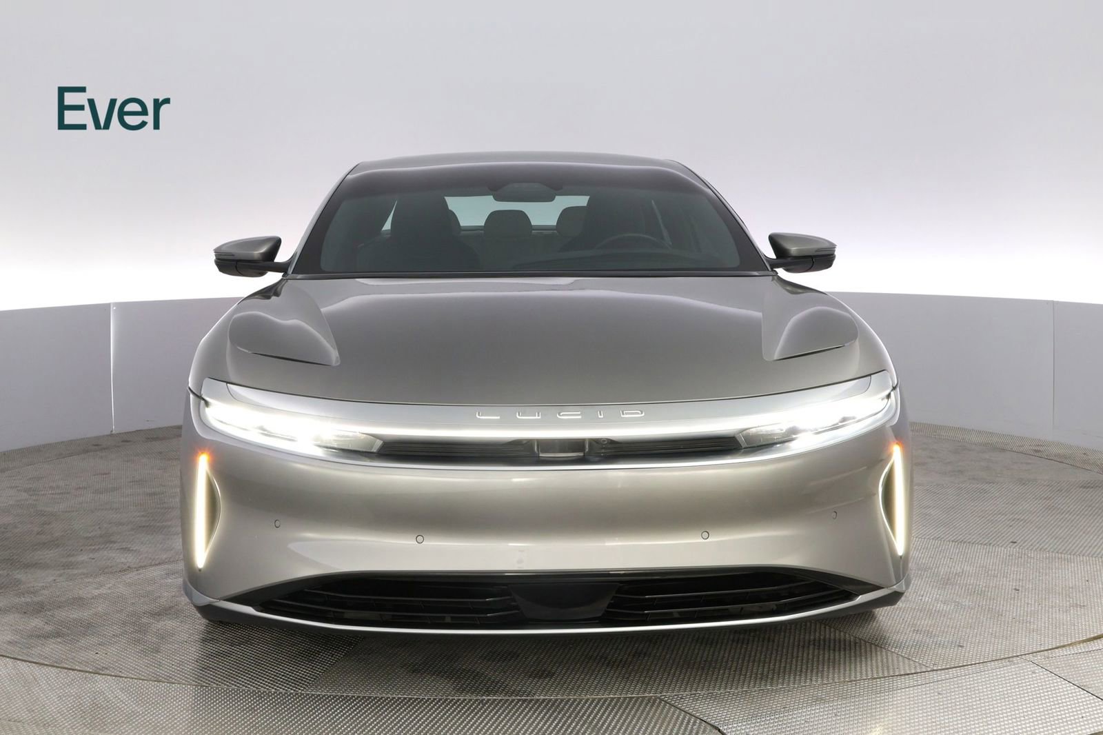 Used 2023 Lucid Air Touring image 12