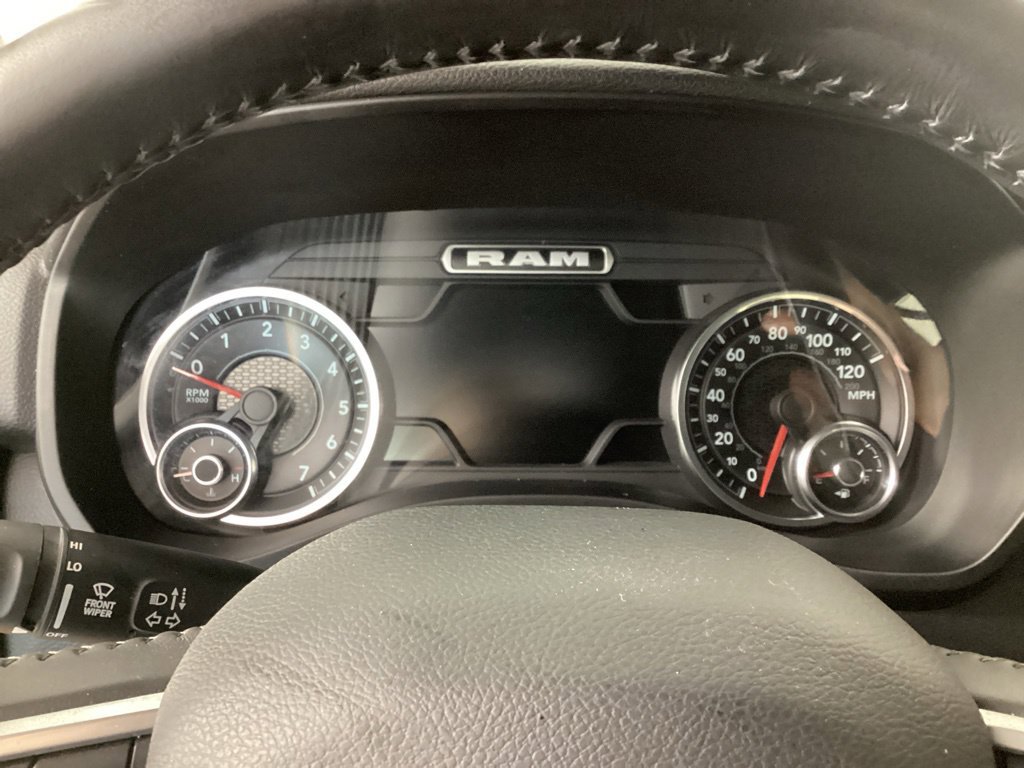 Used 2022 RAM 1500 Big Horn AWD/4WD image 14