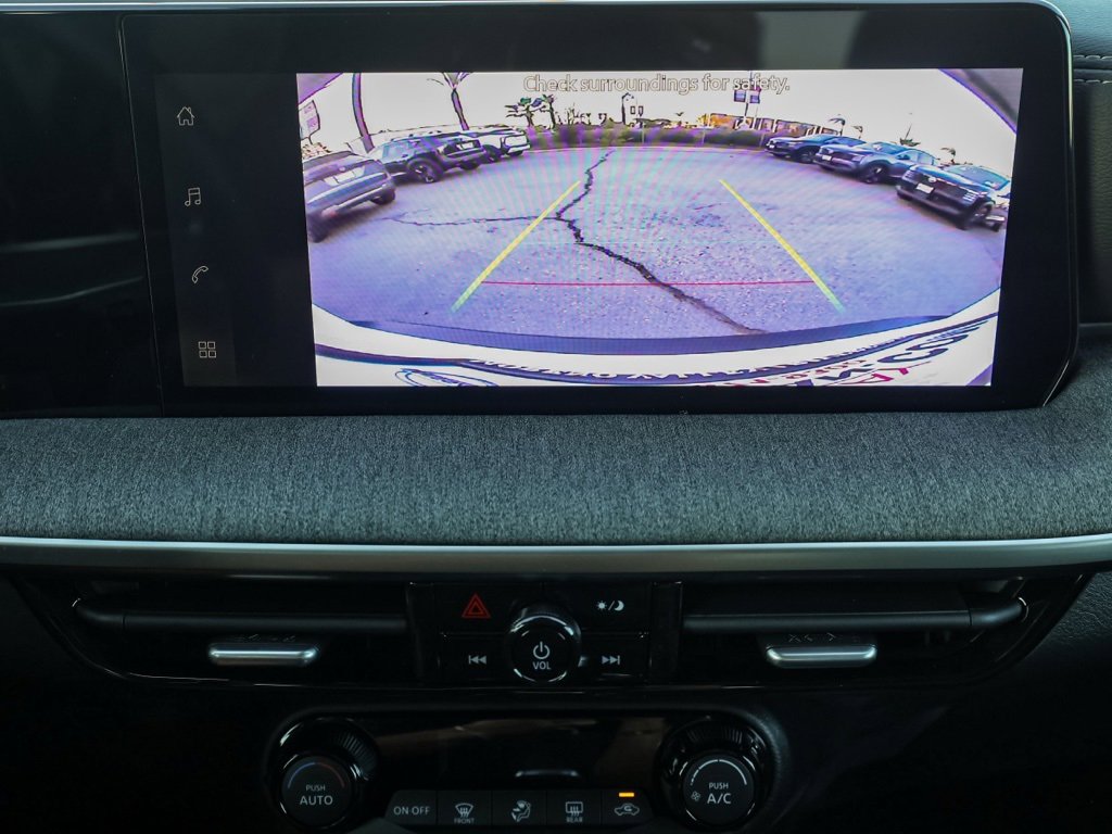 New 2026 Nissan Kicks SV image 30