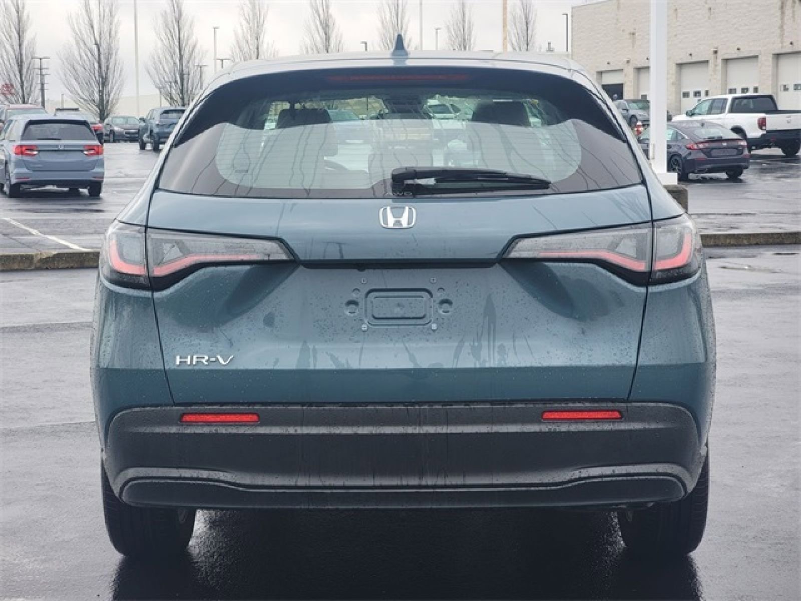 Used 2025 Honda HR-V LX image 5