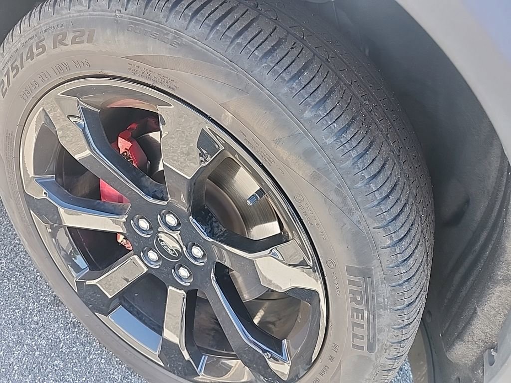 Used 2024 Ford Explorer ST w/ Equipment Group 401A AWD/4WD image 4